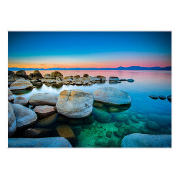 Plakat samoprzylepny Spokojna woda na jeziorze Tahoe