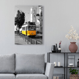 Obraz na płótnie Krajobraz miejski i żółty tramwaj