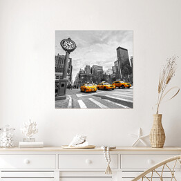 5th Avenue z żółtymi taksówkami w Nowym Jorku 