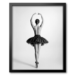 Obraz w ramie Baletnica topless w odcieniach szarości