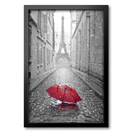Obraz w ramie Widok Wieża Eiffla z ulicy Paryża w deszczowy dzień