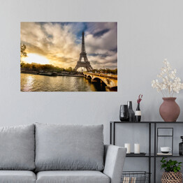 Plakat Wieża Eiffla, widok z łodzi na Sekwanie w Paryżu, Francja