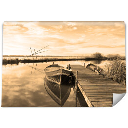 Fototapeta winylowa zmywalna Pomost i łódka na jeziorze