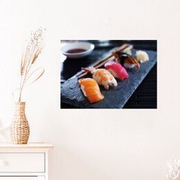 Plakat samoprzylepny Kolorowe sushi na desce