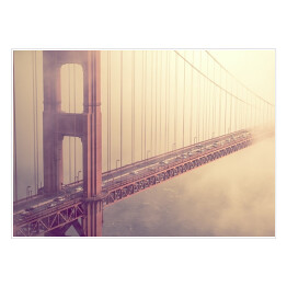 Plakat samoprzylepny Most Golden Gate spowity mgłą