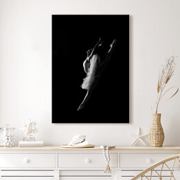 Obraz na płótnie Ballerina Black and White. Baletnica w skoku fotografia czarno biała