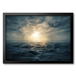Obraz w ramie Zachód słońca na wzburzonym morzu