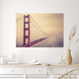 Plakat Golden Gate znikające w oddali we mgle