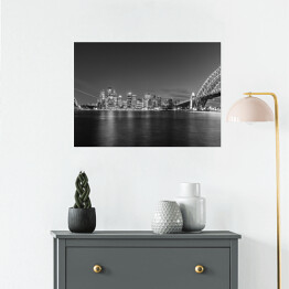Opera w Sydney i panorama miasta widziana z mostu portowego