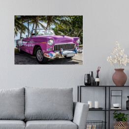 Plakat Różowy retro samochód przy tropikalnej plaży