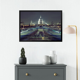 Obraz w ramie Widok na Millennium Bridge i katedrę św. Pawła w Londynie