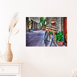 Plakat Stary rower z drewnianą skrzynią przy ścianie z cegły w San Gimignano