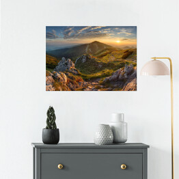 Plakat samoprzylepny Panorama skalistej góry o zmierzchu
