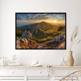 Plakat w ramie Panorama skalistej góry o zmierzchu