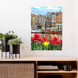 Plakat samoprzylepny Piękny krajobraz z tulipanami i domami w Amsterdamie, Holandia