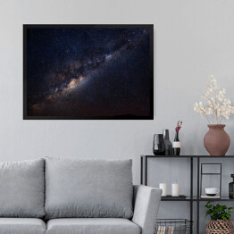 Obraz w ramie Droga Mleczna na mrocznym tle