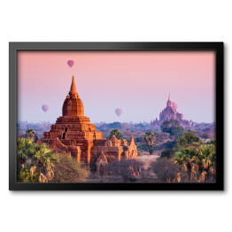 Obraz w ramie Bagan na tle różowego wschodu słońca, Myanmar