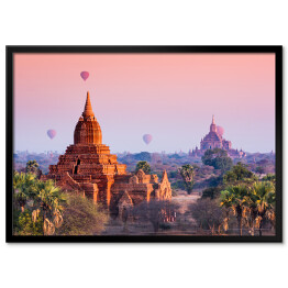 Plakat w ramie Bagan na tle różowego wschodu słońca, Myanmar