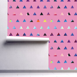 Tapeta samoprzylepna w rolce Uporządkowane trójkąty w abstrakcyjne wzory na różowym tle