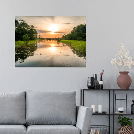 Plakat samoprzylepny Rzeka w tropikalnym lesie deszczowym w Amazonii w półmroku, Peru, Ameryka Południowa