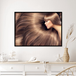 Plakat w ramie Kobieta z błyszczącymi długimi włosami jako tło