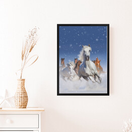 Obraz w ramie Stado koni biegnących szybko w śniegu