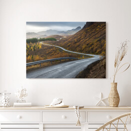 Obraz na płótnie Kręta droga w górach jesienią
