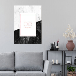 Plakat "Be awesome" - typografia na biało czarnym marmurze