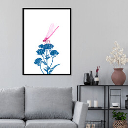 Plakat w ramie Różowa ważka na niebieskiej roślinie
