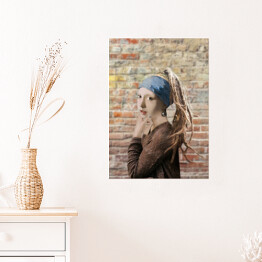 Plakat samoprzylepny Dziewczyna z perłą na tle ściany